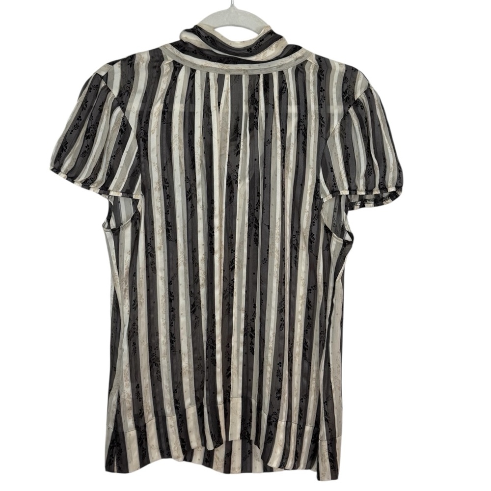 BCBG MaxAzria 100% Silk Medium Mock Neck Short Sleeve Blouse Black Cream Stripe
